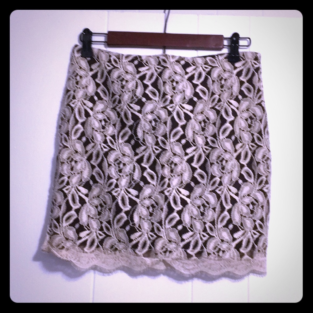 💕Lace Forever 21 Mini Skirt